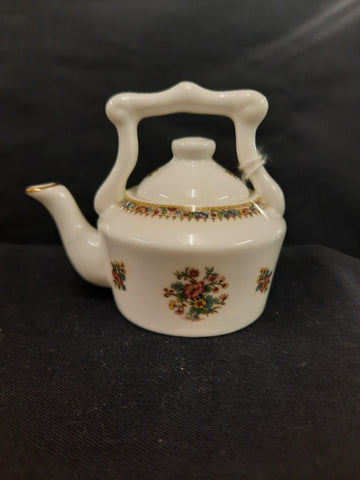 'Ming Rose' Miniature Tea Pot