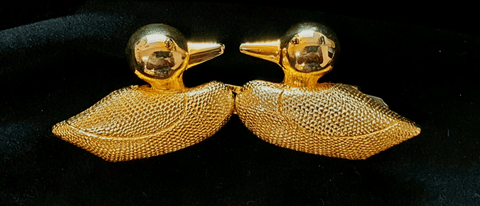 Designer Dotty Smith (U.S.A.) Belt Buckle - pair of ducks